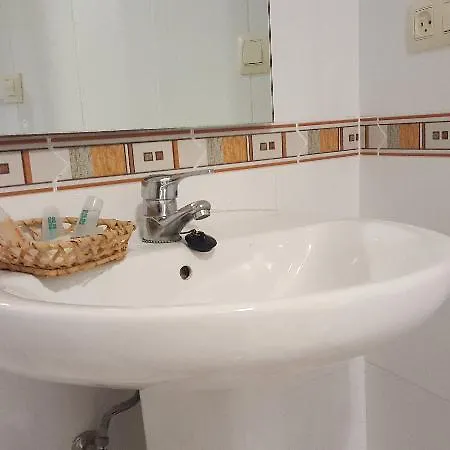 Imperial Ii Отель 2*