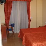 Imperial Ii Hotel