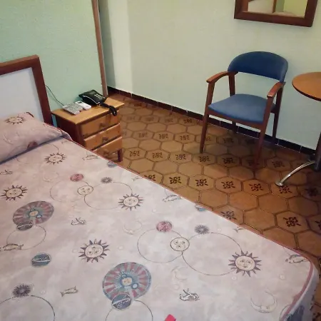 Imperial Ii קויירה